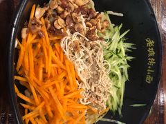 麻酱鸡丝凉面-老城街小面(禄安大街店)