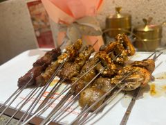 -小董哥烤串·爆汁大油边(故宫店)