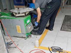 -捷之洁·米其林轮胎汽车维修保养(浦江镇江月路店)
