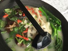 -海湾壹品·粤菜·早茶·烤鸭(拱北店)