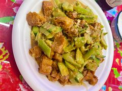 -闯关东东北农家菜(崂山石老人店)