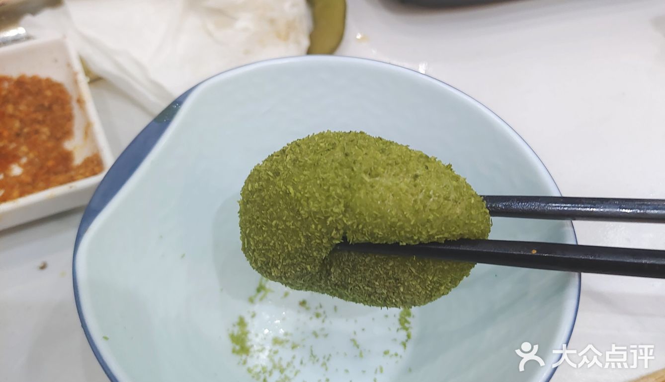 「秋田小舍日式烤肉自助(大兴鸿坤广场店)」店面有点小