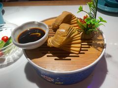 -荷塘秋月·本帮江浙菜(国权路店)