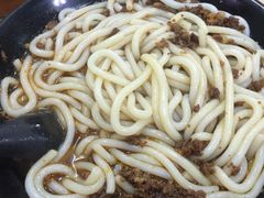 -丽虹云南过桥米线(兴工街店)