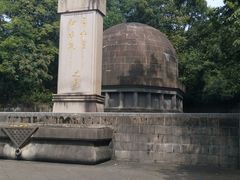 -廖仲恺何香凝墓