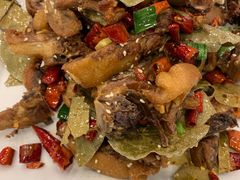 -唐师傅湘西名菜馆(武陵路店)