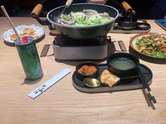 -川堂风·跷脚牛肉·乐山爆炒(宝山日月光店)