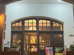 -良友书坊(安徽路店)