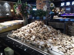 -九寸花汀海鲜烤肉自助(中东迪克店)
