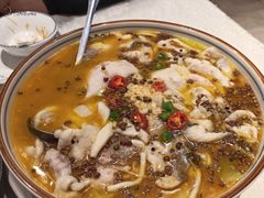 -吴记集庆门酸菜鱼店(集庆路店)