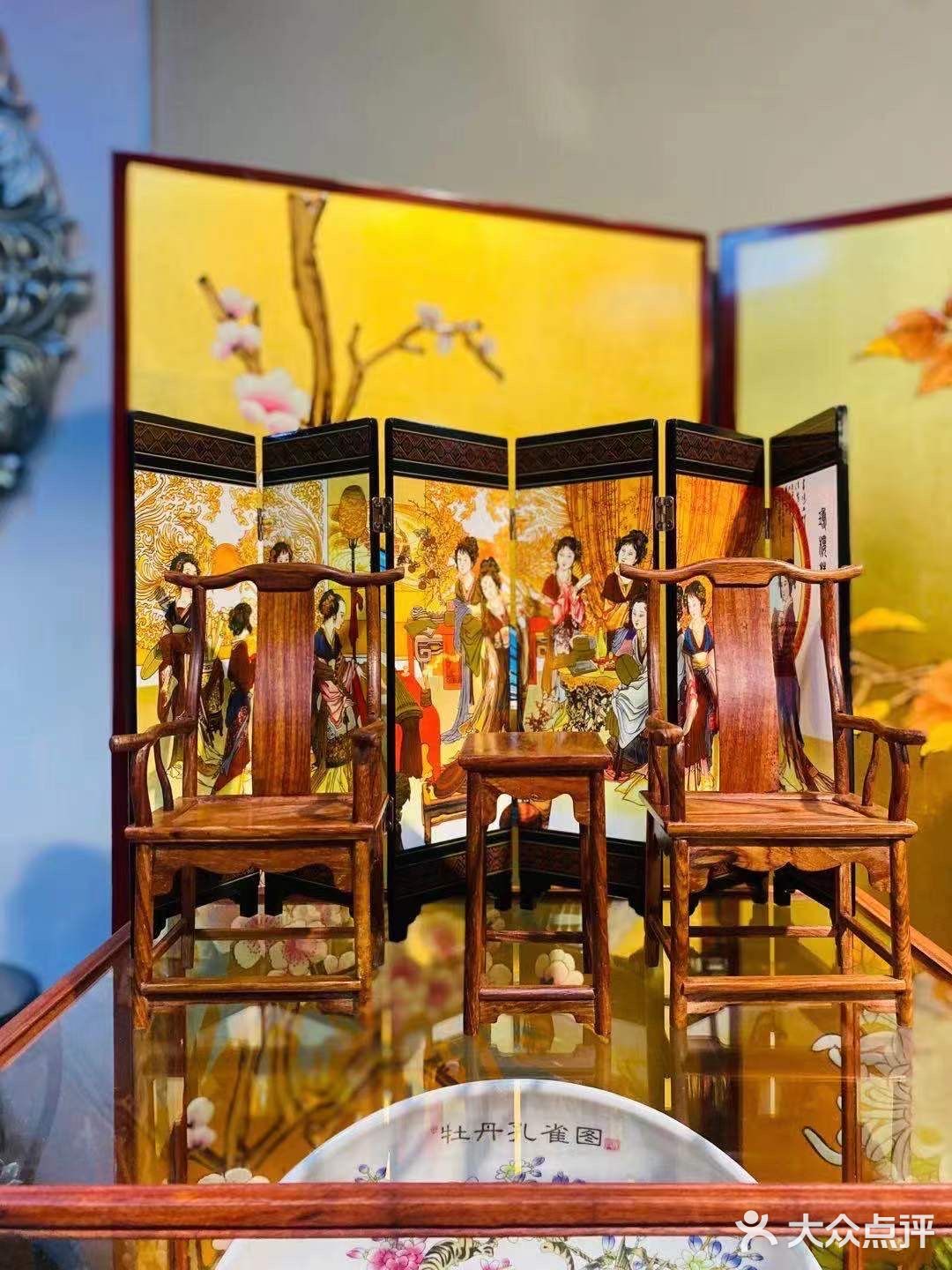 我爸超爱的花地湾古玩城有活动了