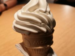 -麦当劳(中山公园龙之梦店)