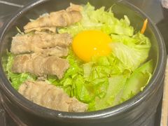 肥牛石锅拌饭-HONGA HONGA雄家(曹路店)