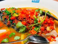 -坛宗剁椒鱼头(河西王府井店)