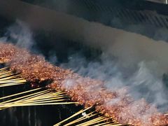 -舌尖上的石棉何雨露烧烤