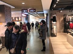 -百联临沂购物中心(临沂路店)