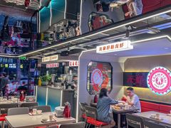 -龙巢盱眙龙虾·牛蛙·烧烤宵夜(八卦岭店)