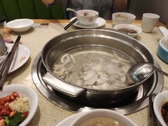 -煲大王猪肚鸡·椰子鸡火锅(红谷滩万达店)
