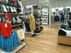 -优衣库(东莞汇一城店)
