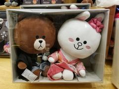 -LINE FRIENDS Garosu-gil Flagship Store