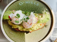 牛油果温泉蛋吐司-O'mills Sourdough Bakery&Bistro(永嘉路店)