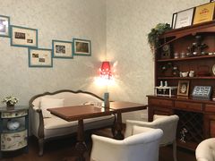 -燕庭·纯燕窝·甜品下午茶(南京西路店)