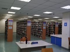 -南山图书馆(常兴路店)