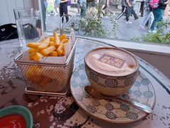 -北平花园·MUA摩造汉堡·北平咖啡(南锣鼓巷胡同店)