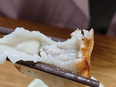 -黄阿姨锅贴大王(万航渡路店)