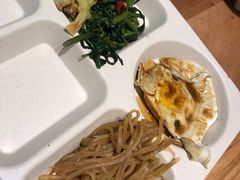 -一两饭川味素食餐厅