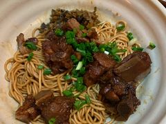 -佬钱湾仔(衣裳街店)