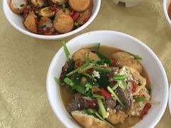 -红色湘菜馆(春风店)
