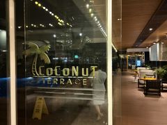 -曼谷湄南河畔华美达广场酒店