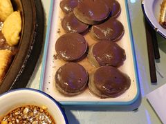 -鱼窝棚柴火铁锅炖(富山屯店)