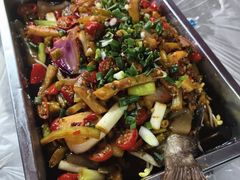 -金渝海鲜烧烤万州烤鱼店