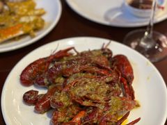 -荣誉国际酒店-云顶旋转餐厅