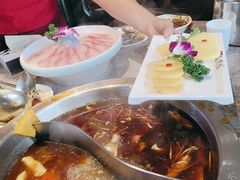 -忘情水鱼头·鲜鱼火锅(滨江中路店)