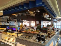 自助取餐区-绮梦西湖·云端餐厅(歌德店)