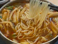 -卓雅桂林米粉