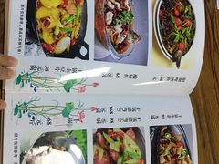 -牛八宝桂林米粉(八里庄店)