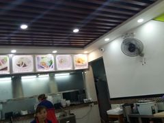 -银记肠粉店(市二宫店)