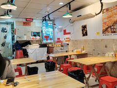 -柳州肥姨妈大骨螺蛳粉(东靖路店)