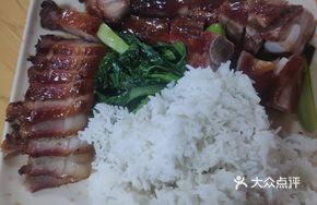 Honey-glazed Spare Ribs with Char Siu
