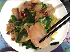 -泸沽肴(泸沽湖大洛水村农村信用社旁店)