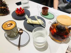 -潮一不贰·法式甜品·生日蛋糕·西式简餐(外滩店)