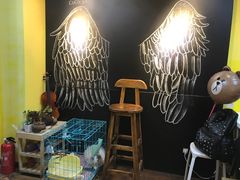 -志龙皇冠吃货椰子铺