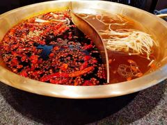 -潮火锅·麻辣牛肉火锅(观音桥方圆·LIVE店)