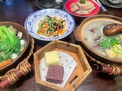 -古都历食南京菜·烤鸭·鸭血粉丝·汤包(南京博物院店)