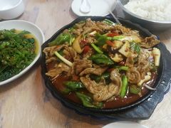 -洪霞餐馆