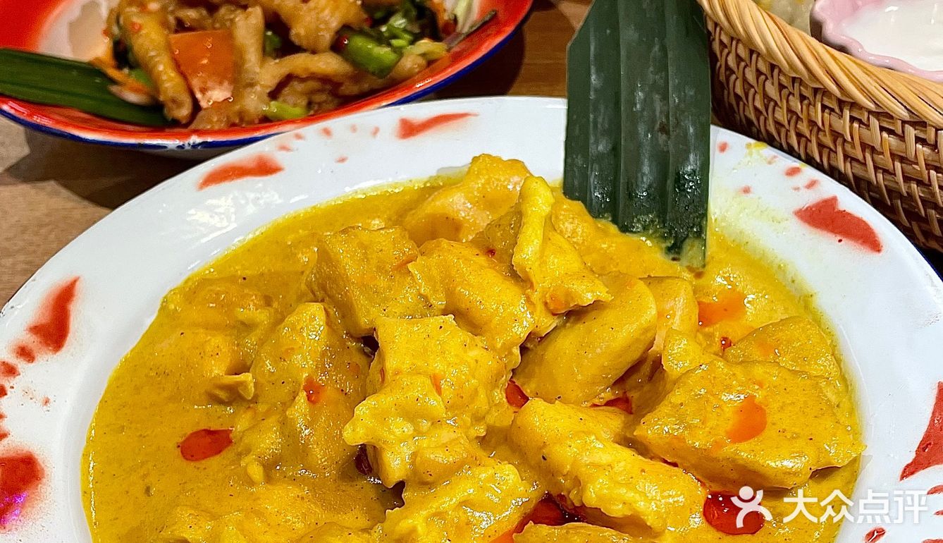 吃泰国菜必点的就是香甜芒果糯米饭🥭